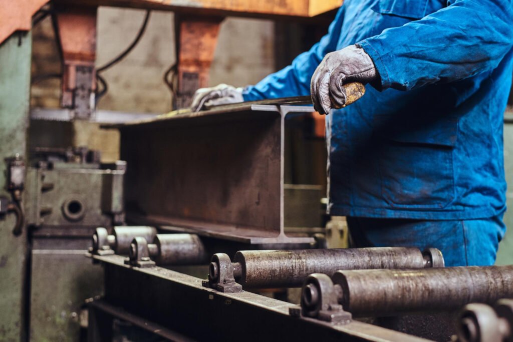 fabrication de pièces métalliques sur-mesure