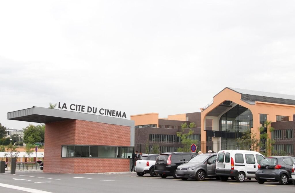 cité du cinéma à saint-denis par luc besson production