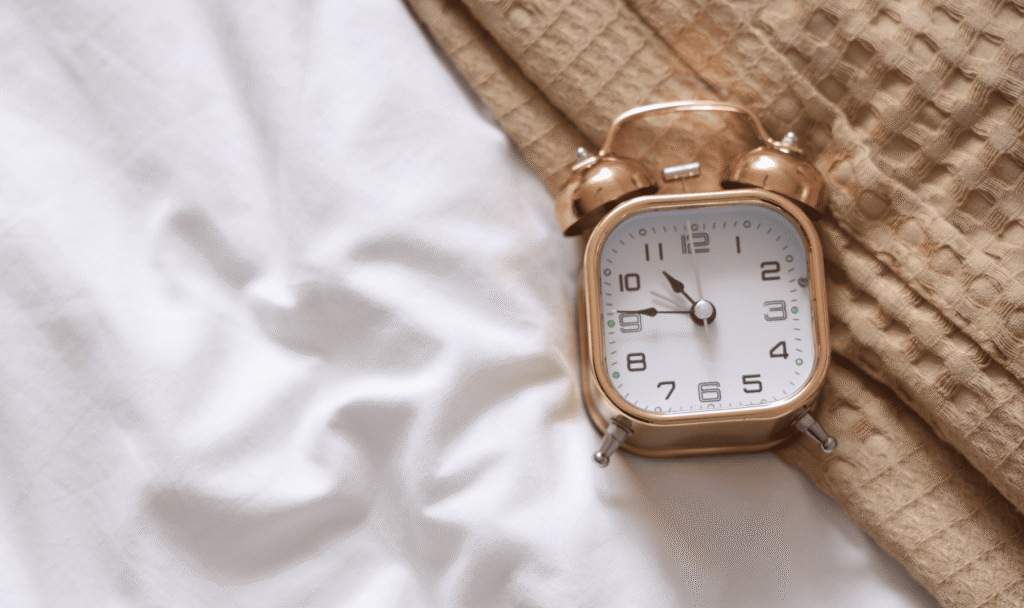 L’horloge murale, un élément essentiel pour organiser et embellir son intérieur